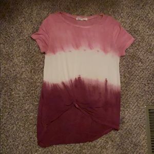 A ombré t-shirt.
